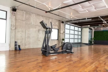 Cross Trainer